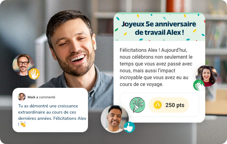 employé de bureau recevant une reconnaissance automatique à l'occasion de son anniversaire de service